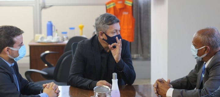 Representantes da Superintendência de Desenvolvimento Sustentável da Prefeitura de Maceió em visita ao SLU